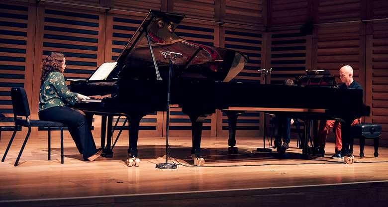 Katya Apekisheva and Charles Owen perform together at LPF 2021 © Viktor Erik Emanuel