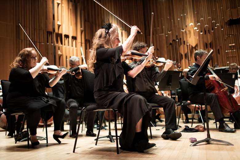Britten Sinfonia performing in January 2019 © Benjamin Ealovega