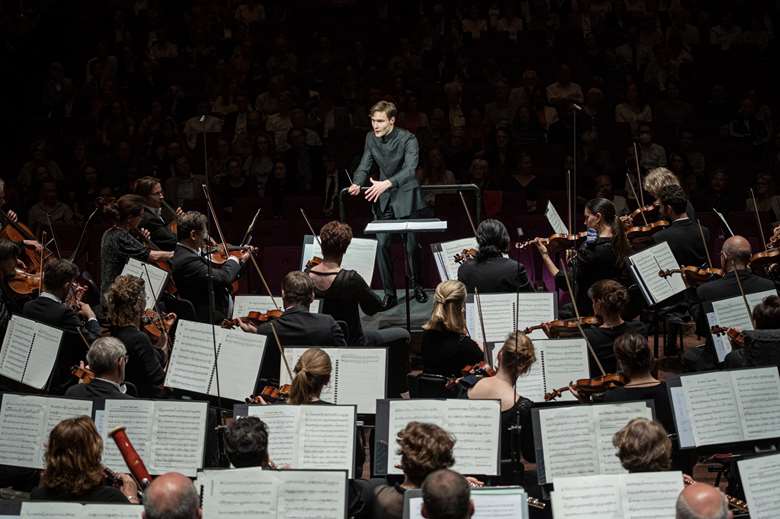 Bertie Baigent performing in the ICCR’s fifth round (Great Symphonic Works) © Allard Willemse