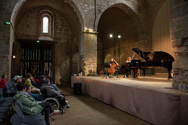 David Fray performs at Bonnemazon's Escaladieu Abbey © Eva Cuesta