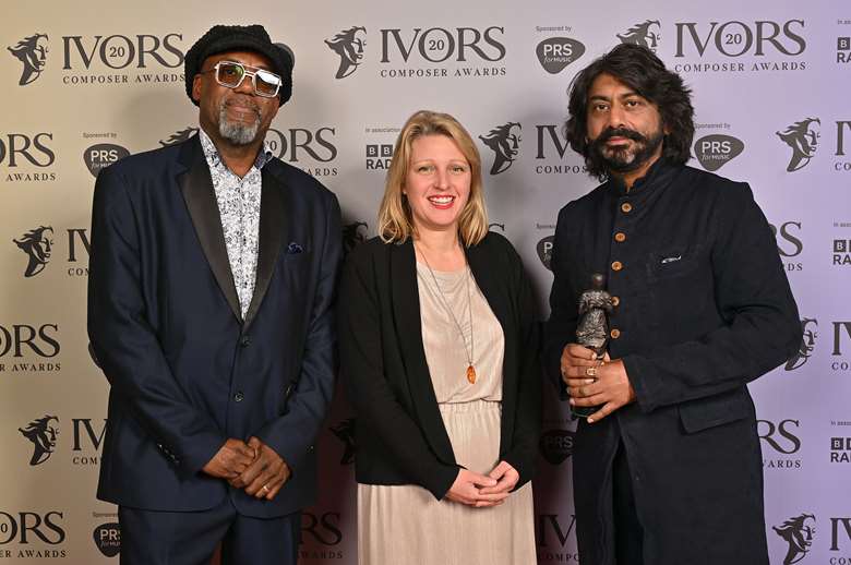 Talvin Singh (centre) was awarded the Innovation Award by MU general secretary Naomi Pohl (centre) and British jazz multi-instrumentalist Orphy Robinson (left) © Mark Allan Photography