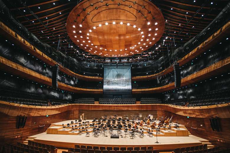 The new organ measures 13 meters high, 9 metres wide and 6 metres deep, taking up the same amount of space as a single-story house ©Jacek Poremba