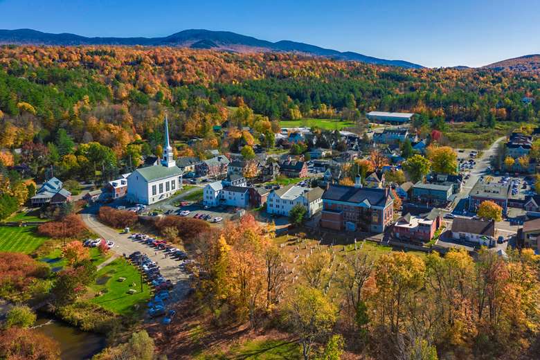 'I’m blessed by such varying and hauntingly beautiful terrain in our home town of Stowe, Vermont, from which to compose.' Arnot's debut album is heavily inspired by the landscape surrounding his home town ©Adobe Stock