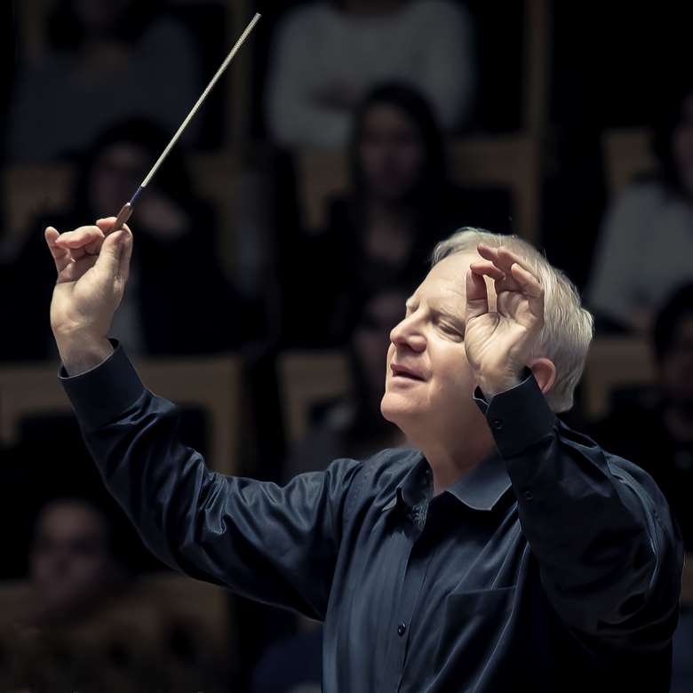 The series will kick off next month with a duo of masterclasses by American conductor Leonard Slatkin ©David Duchon Doris
