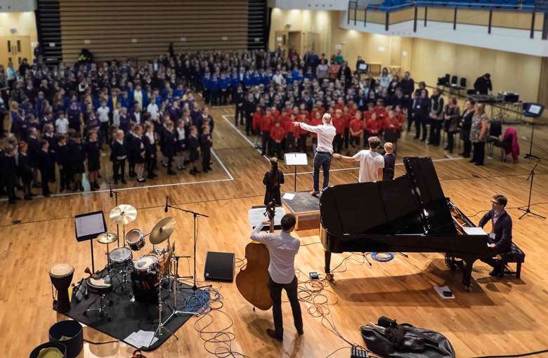 Saffron Hall hoscombines artistic excellence with community events like Sing BIG! a mass-participation singing 'adventure' for primary school pupils and their teachers (Image courtesy of Saffron Hall)